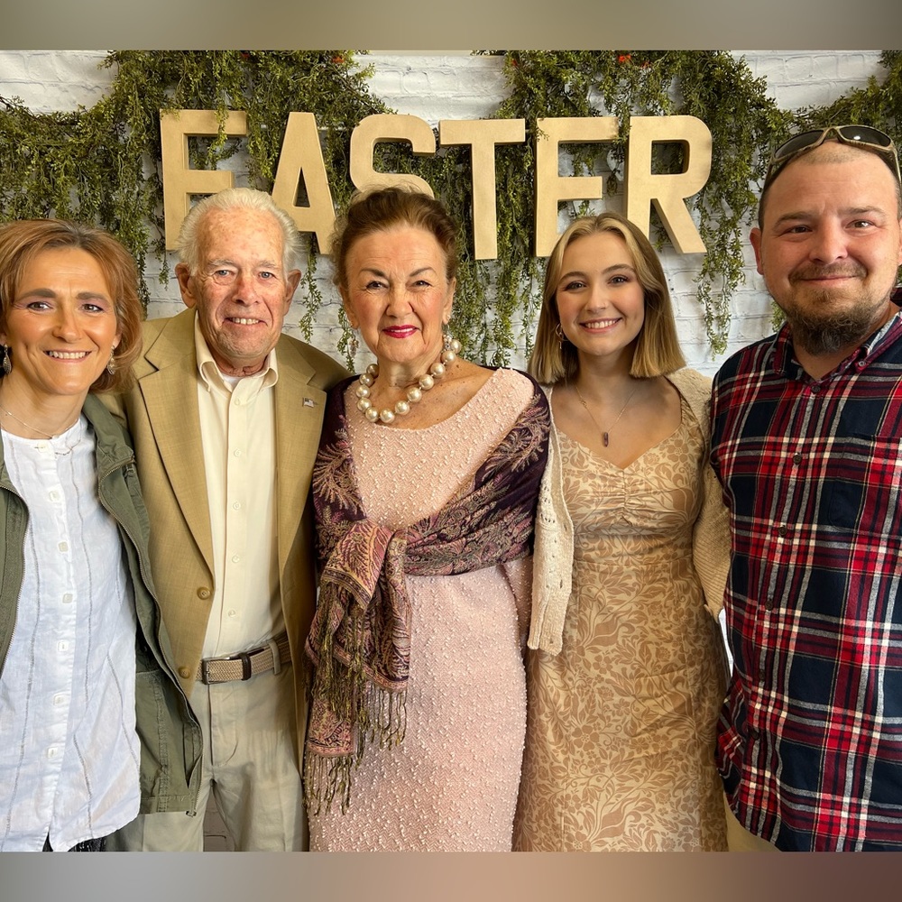 Meet your Posher, Monica - Picture 4 of 16